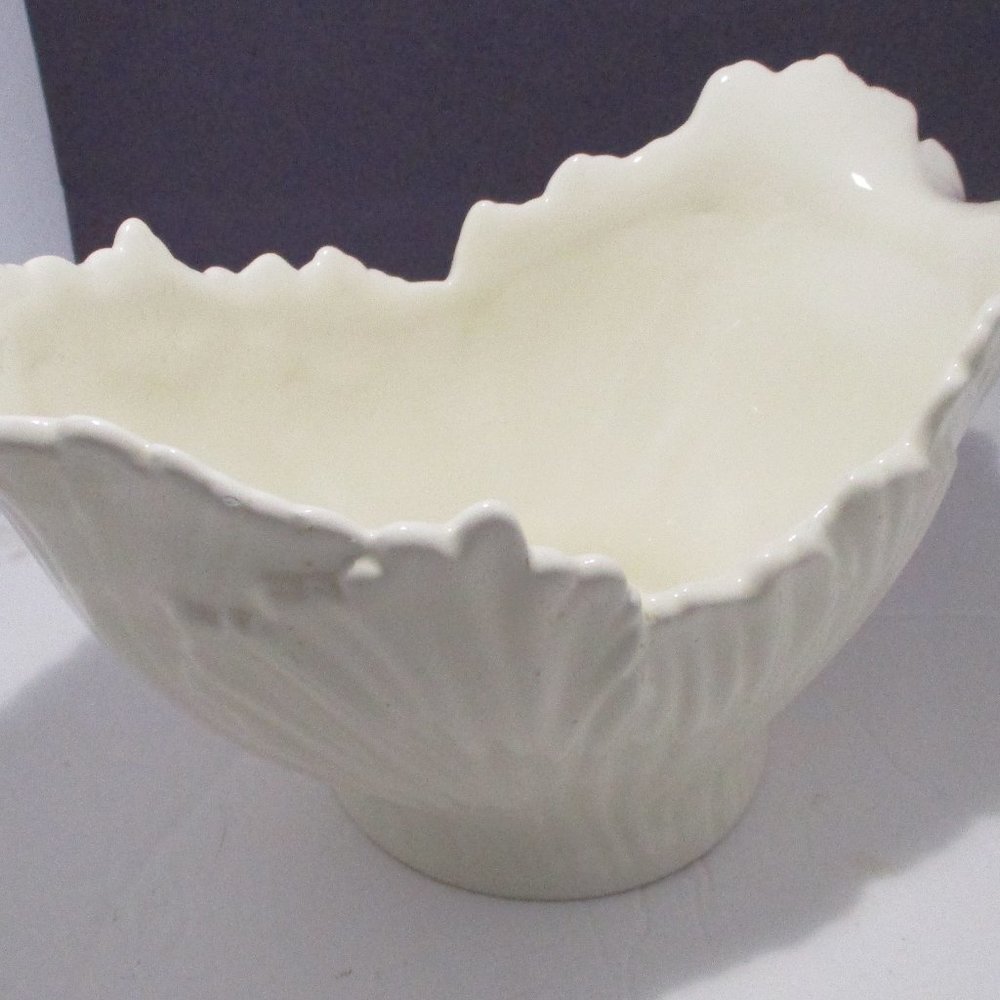 Lenox leaf dish